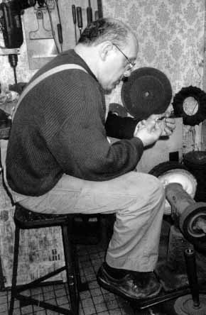 image 290 x 444 - 20.6 ko